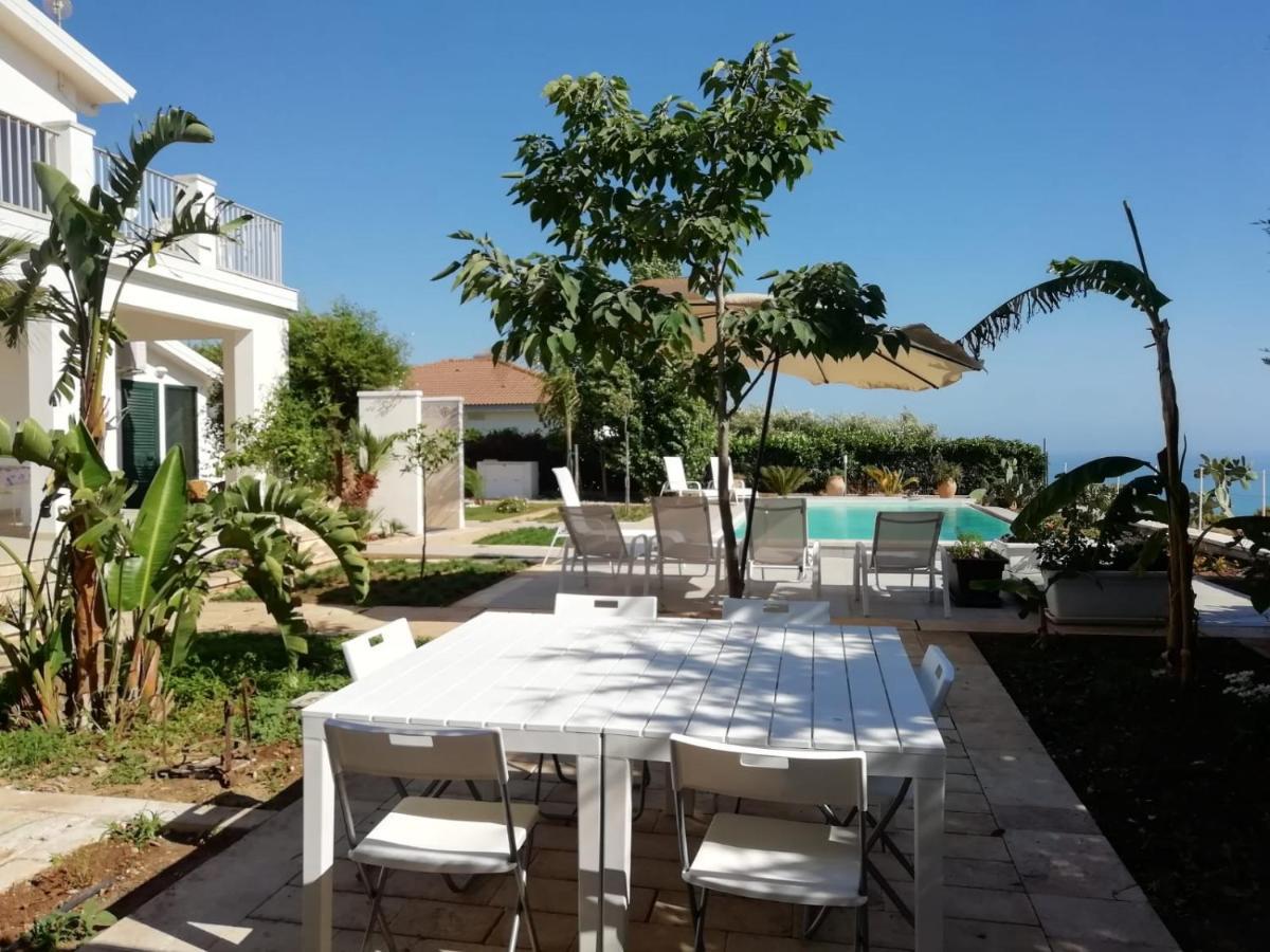 Villa Eleonora Марина ди Рагуса Екстериор снимка