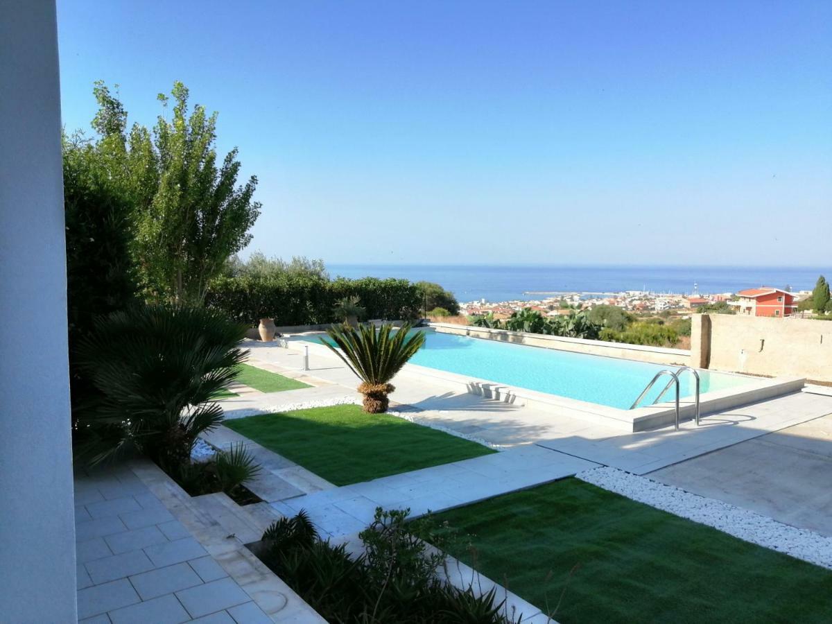Villa Eleonora Марина ди Рагуса Екстериор снимка